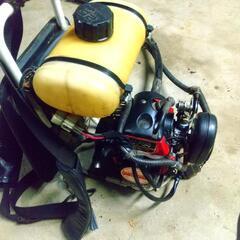 背負式草刈り機 刈払機 シングウ