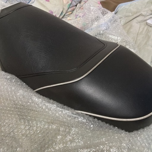 アドレスv125/G用wirus winシート新品です。 アドレスv125/G用wirus winシート新品です。