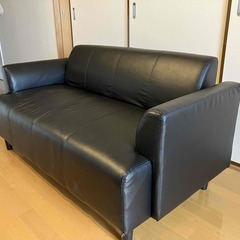 IKEA　イケア　合成皮革 2人掛けソファ