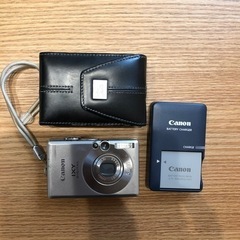 デジタルカメラ　Canon IXY