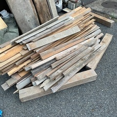 DIY 型枠 木材　廃材　無料です。