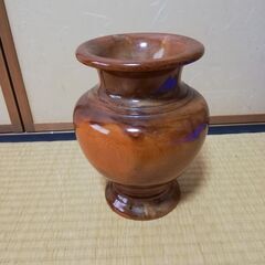 （決まりました）木製の壺（花瓶？）