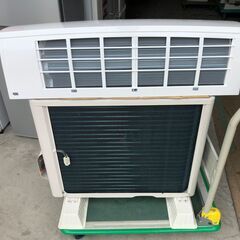 【動作保証あり】IRIS OHYAMA 2018年 2.2kw 6畳用 ルームエアコン IRR-2218C【管理KR279】