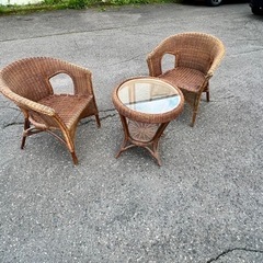 北海道  帯広  ヴィンテージ  ラタン製椅子&テーブル  レトロ