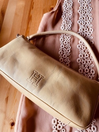 美品⭐︎ヒロフ HIROFU ⭐︎ハンドバッグ レザー ⭐︎ハンドル取り外し可