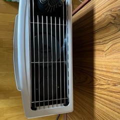 トヨトミ  灯油ストーブ