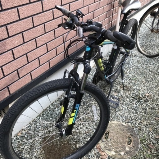 自転車（クロスバイク）オーナーズマニュアル付 自転車界のSUV。街乗り 