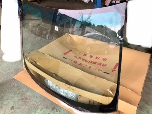 エスティマ用純正ガラス