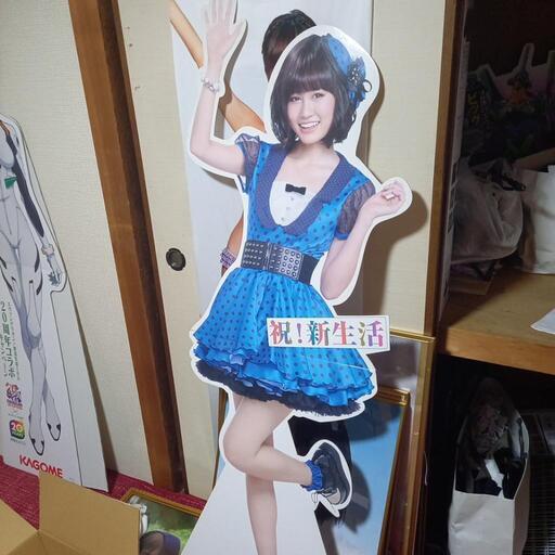 前田敦子　等身大　パネル