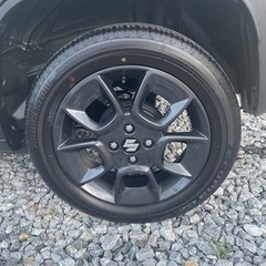 スズキクロスビー新納品車の純正タイヤとホイール4セット