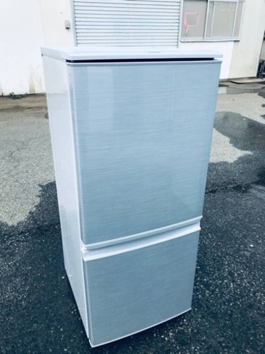 ET1707番⭐️SHARPノンフロン冷凍冷蔵庫⭐️2018年製