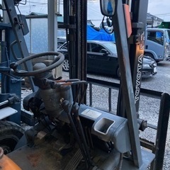 トヨタ2トンフォークリフト