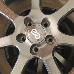 エンケイ製　18/7j オフセット55 PCD114.3