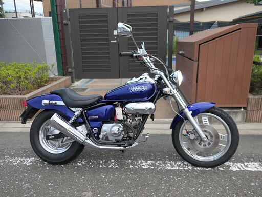 貴重　絶版車　ホンダ　マグナ50　LEDヘッドライト・テールランプ　バッテリー大型化　ピカピカ美車　程度良い　走行少ない