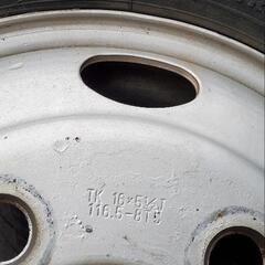 トラックタイヤ　6本