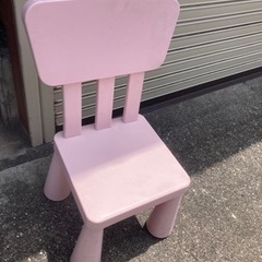 子供の椅子