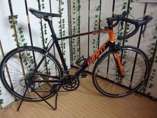 【愛品館八千代店】GIANT　DEFY4 700×25C　ロードバイク