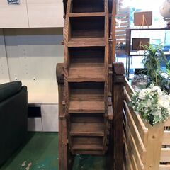 【愛品館八千代店】水車のオブジェ