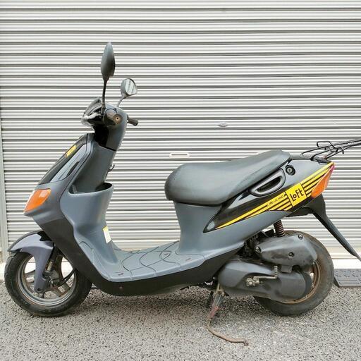 2496.高馬力2スト　ライブディオ　バッテリー、シート新品　千葉県柏市　即日配送、自走引き取りも可能 高馬力2スト ライブディオZX仕様 バッテリー新品 千葉県柏市 即日配送