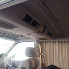 平成11年式 レジアス 2700 ガソリン車 後期型 パールツートン