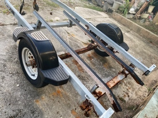 ジェットスキー　トレーラー　キャンピングトレーラー　カーゴトレーラー加工用に