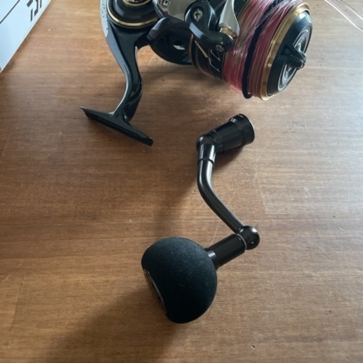 最終値下げ！おまけ付き】ダイワ スピニングリール 22 カルディア SW18000