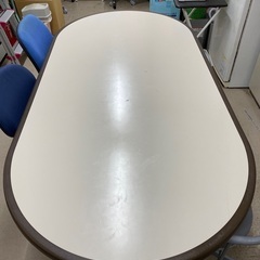 大きめテーブル