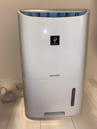 美品　SHARP 除湿器
