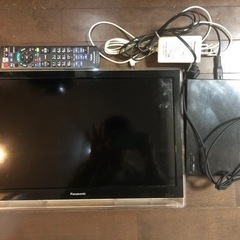 Panasoic プライベートビエラ19インチテレビ UN-19...