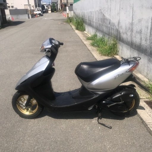 ⭕️(完売御礼)HONDA Dio 50定番色　シルバー　クラス最高の超低燃費 ⭕️(完売御礼)HONDA Dio 50定番色 シルバー クラス最高の超低燃費
