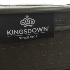 新品同様　格安　レガリア　キングスダウン　インシグニア　ニトリ　イケア　IKEA  マットレス　引き取り可