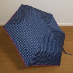 折り畳み傘（女性用）