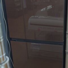 Hisense 3ドア冷蔵庫 HR-G2801BR 2017年製 ag-kd054