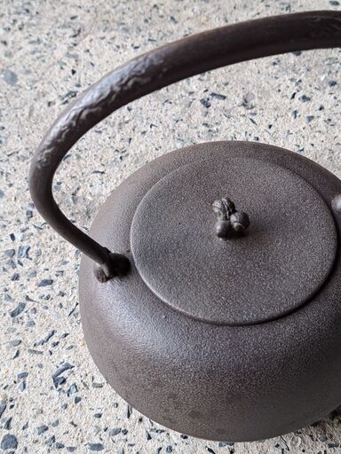 売りますよ～鉄瓶値下げしました引き取り限定