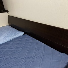 シングルベッドのフレーム