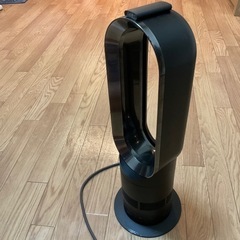 ダイソン Dyson hot＋cool 扇風機 AM05 ホット＆クールになります。リモコン付き。