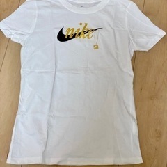 NIKE ナイキ　ロゴTシャツ　ホワイト　Mサイズ