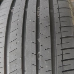 ヨコハマ   ブルーアースGT     245/40/19/