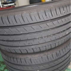 ヨコハマ   ブルーアースGT     245/40/19/