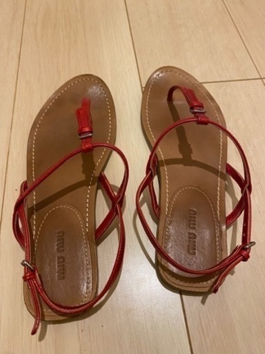 MiuMiu ストラップサンダル