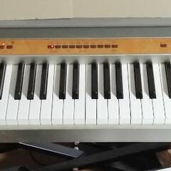 【電子ピアノ】PRIVIA PX-110