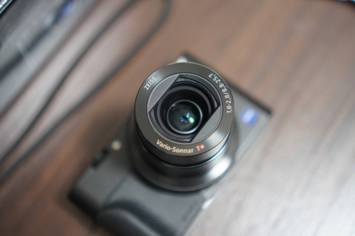 DSC-RX100M5A デジタルカメラ　中古