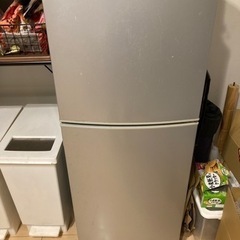 冷蔵庫 2010年製【西新宿まで取りに来てくださる方】