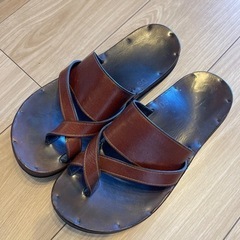 【定価6.5万円/ 値下げしました】ユッタニューマン FRANK D9 ブラウン レザーサンダル