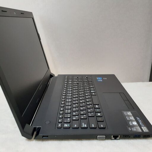 お取引中です】lenovo B50-70 15インチ 薄型 i5 8GB SSD（256） カメラ Wi-