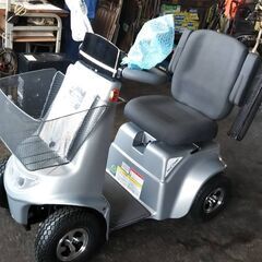 セニアカー(電動カート)