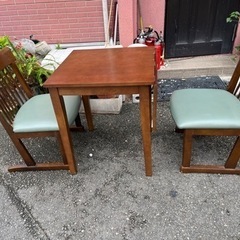 大きさ2通り2人がけテーブル　椅子2脚セット