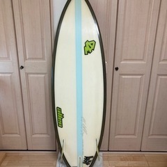 xtrサーフボード　5\'10