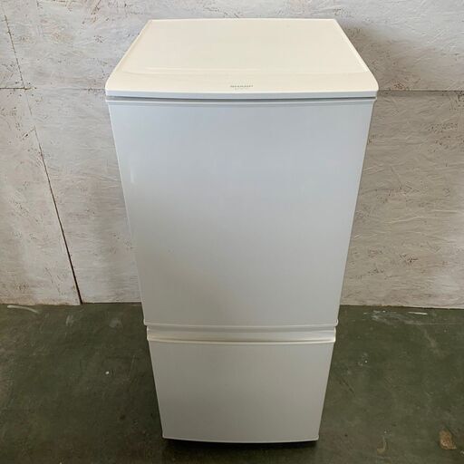 【SHARP】 シャープ ノンフロン冷凍冷蔵庫 容量137L 冷凍室46L 冷蔵室91L SJ-UY14-W 2014年製.