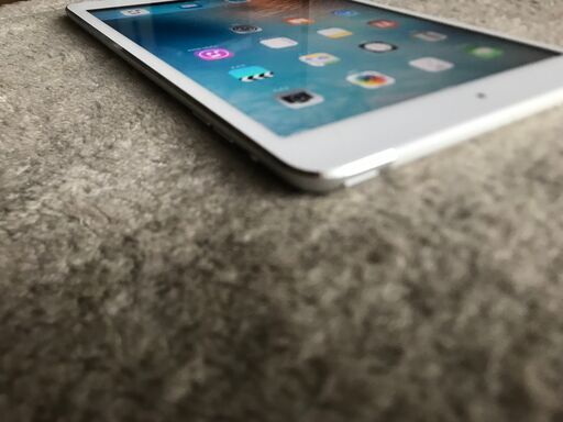 iPad mini silver A1455 32GB WI-FI+Celler バッテリー84％